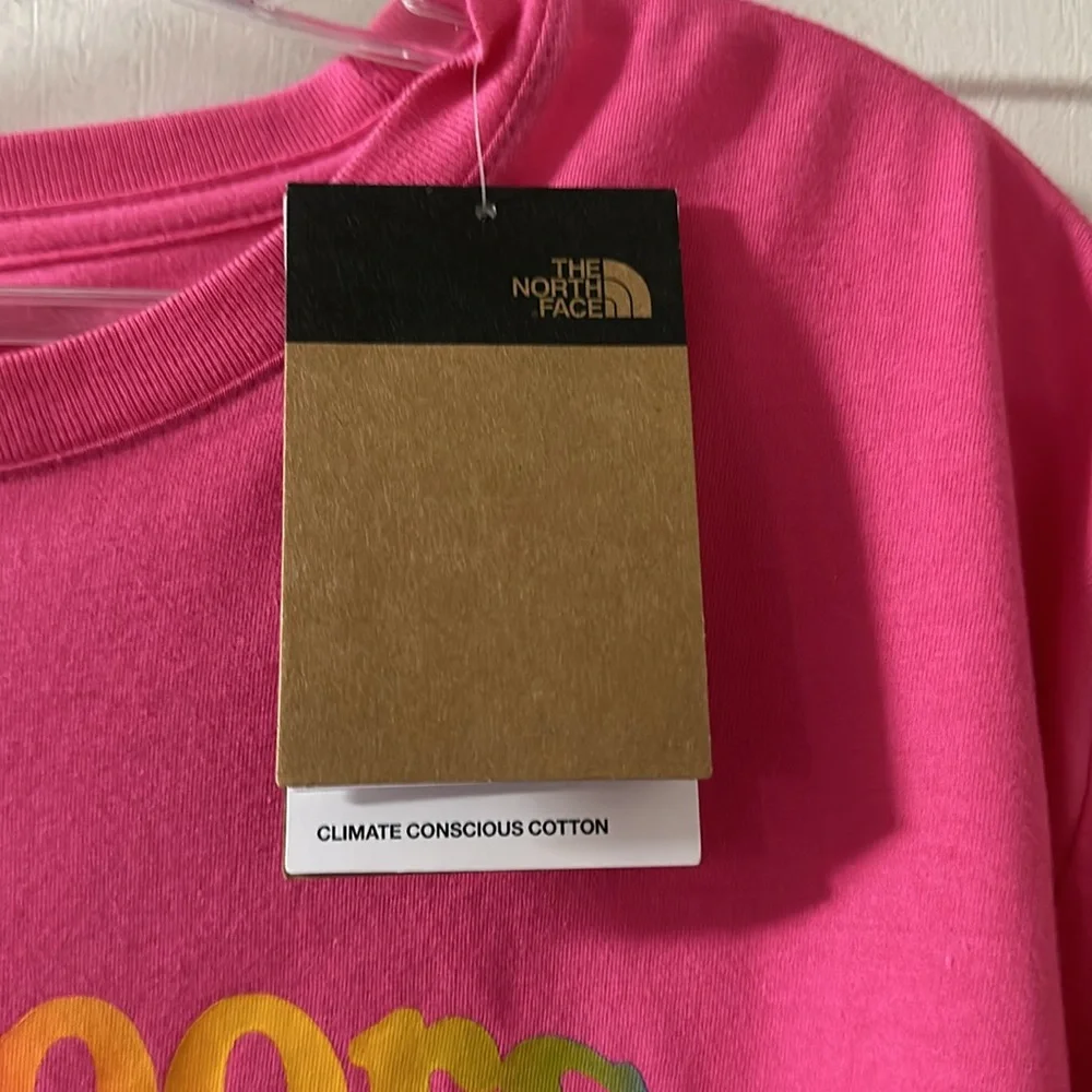 The North Face Pride Short Sleeve T-Shirt: PINK: NEW WITH TAGS: SIZE XL